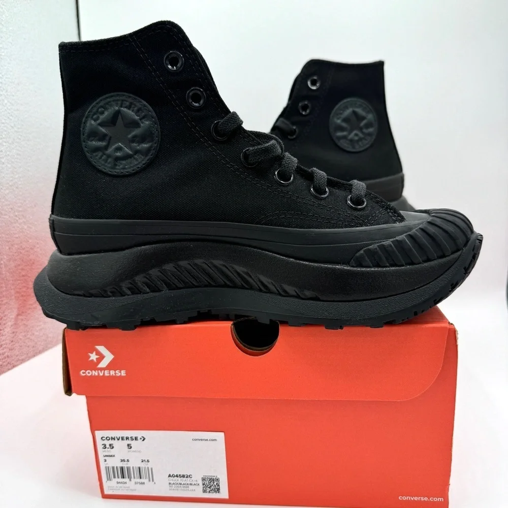 Converse brand new